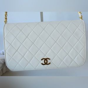 CHANEL CC Logo Matelasse Full Flap Chain Shoulder Bag Leather Off White Vintage